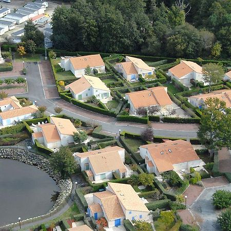 Hotel Lagrange Classic Le Clos Des Chenes Les Mathes Exterior foto